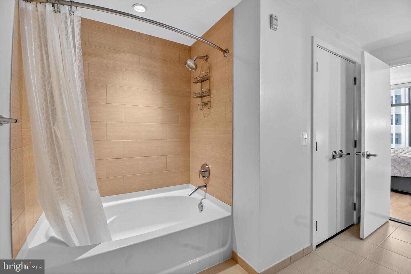 1010 MASSACHUSETTS AVE NW #708, WASHINGTON, District Of Columbia 20001, 2 Bedrooms Bedrooms, ,2 BathroomsBathrooms,Residential,For sale,1010 MASSACHUSETTS AVE NW #708,DCDC2227676 MLS # DCDC2227676 1010 MASSACHUSETTS AVE NW #708, WASHINGTON, District Of Columbia 20001, 2 Bedrooms Bedrooms, ,2 BathroomsBathrooms,Residential,For sale,1010 MASSACHUSETTS AVE NW #708,DCDC2227676 MLS # DCDC2227676