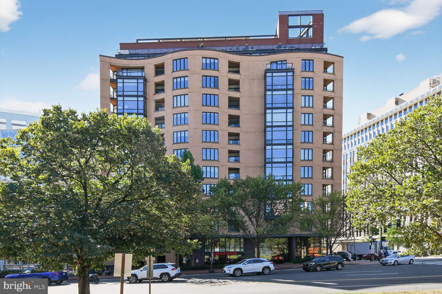1010 MASSACHUSETTS AVE NW #708, WASHINGTON, District Of Columbia 20001, 2 Bedrooms Bedrooms, ,2 BathroomsBathrooms,Residential,For sale,1010 MASSACHUSETTS AVE NW #708,DCDC2227676 MLS # DCDC2227676 1010 MASSACHUSETTS AVE NW #708, WASHINGTON, District Of Columbia 20001, 2 Bedrooms Bedrooms, ,2 BathroomsBathrooms,Residential,For sale,1010 MASSACHUSETTS AVE NW #708,DCDC2227676 MLS # DCDC2227676