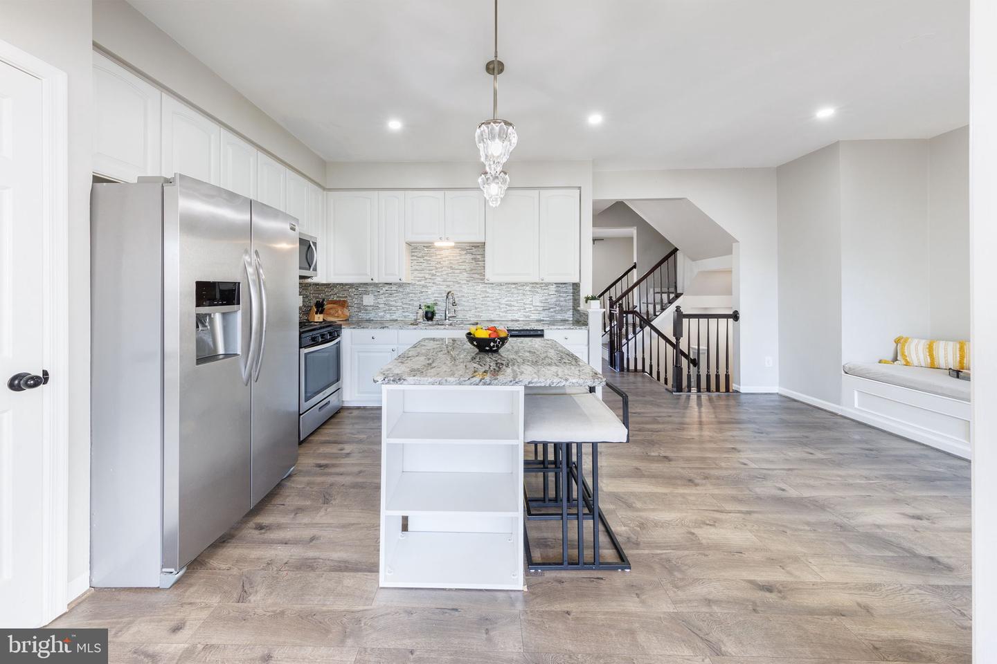 26134 LANDS END DR, CHANTILLY, Virginia 20152, 3 Bedrooms Bedrooms, ,2 BathroomsBathrooms,Residential,For sale,26134 LANDS END DR,VALO2109348 MLS # VALO2109348