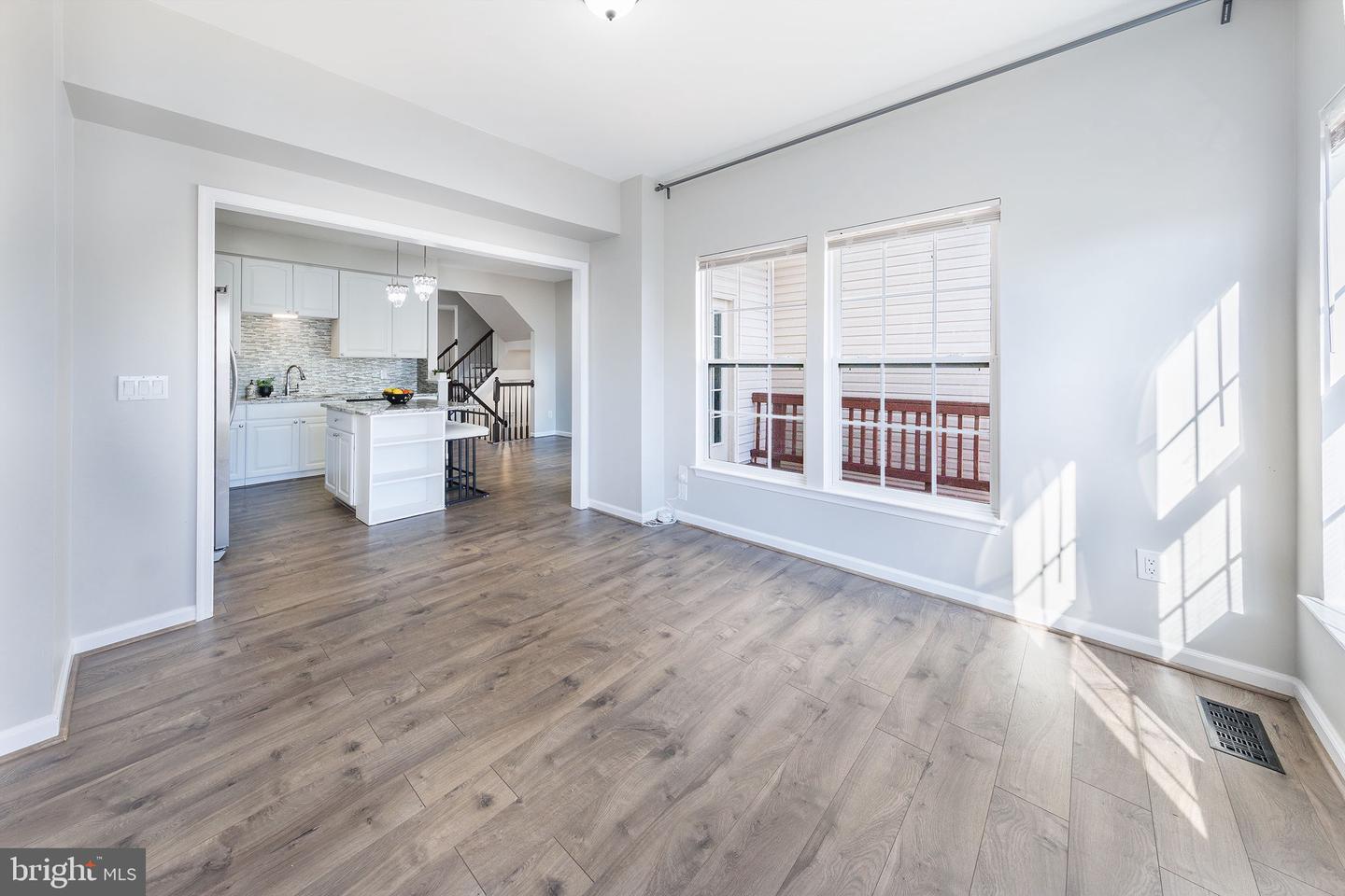 26134 LANDS END DR, CHANTILLY, Virginia 20152, 3 Bedrooms Bedrooms, ,2 BathroomsBathrooms,Residential,For sale,26134 LANDS END DR,VALO2109348 MLS # VALO2109348