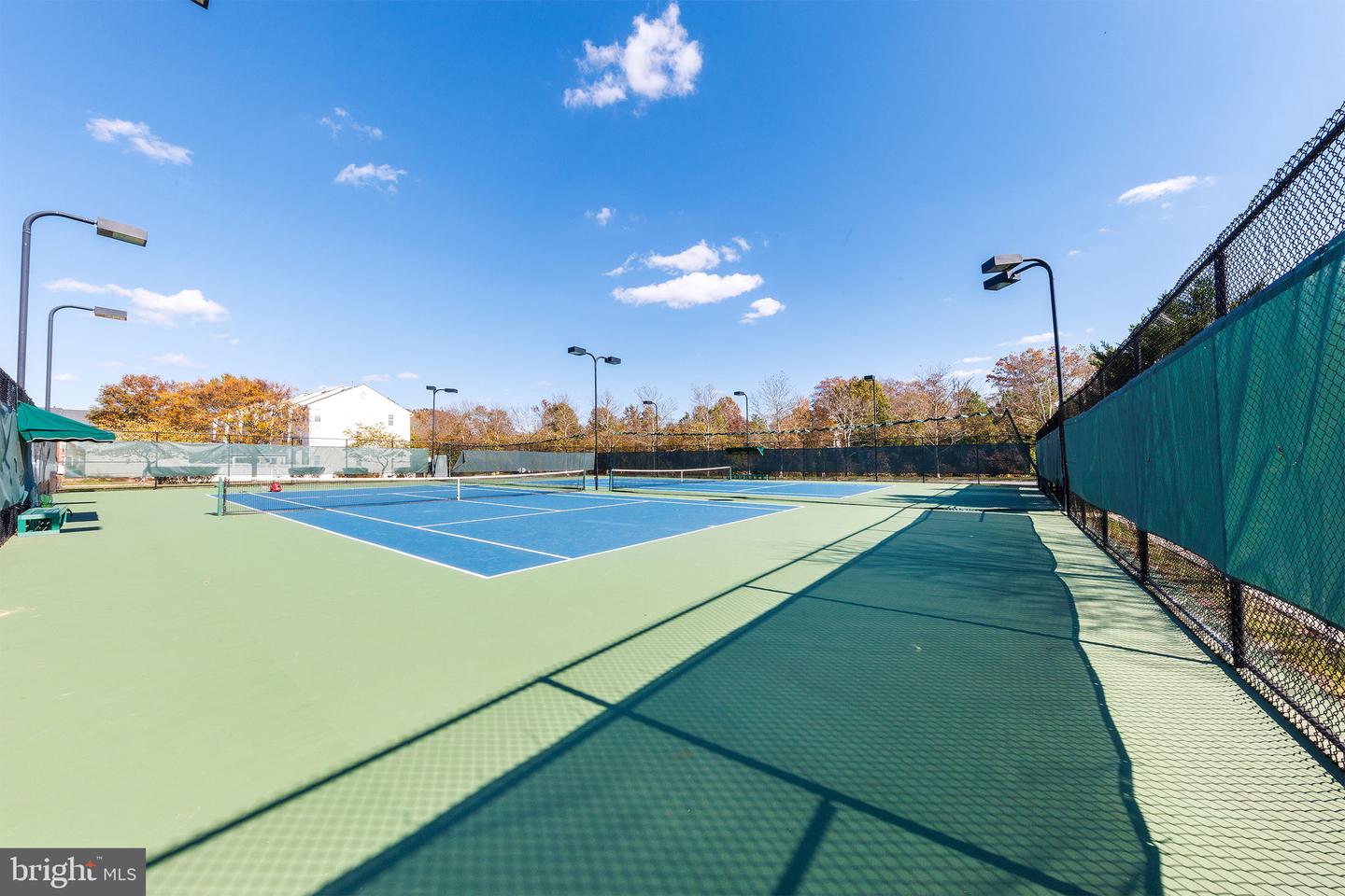 26134 LANDS END DR, CHANTILLY, Virginia 20152, 3 Bedrooms Bedrooms, ,2 BathroomsBathrooms,Residential,For sale,26134 LANDS END DR,VALO2109348 MLS # VALO2109348