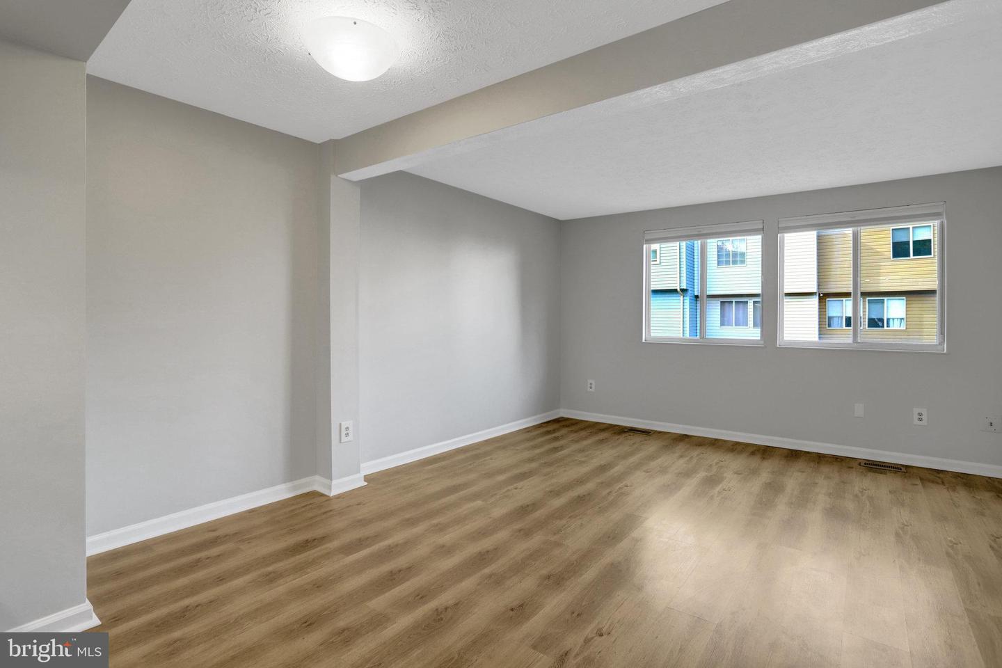 8542 BLUE ROCK LN, LORTON, Virginia 22079, 2 Bedrooms Bedrooms, ,2 BathroomsBathrooms,Residential,For sale,8542 BLUE ROCK LN,VAFX2275454 MLS # VAFX2275454