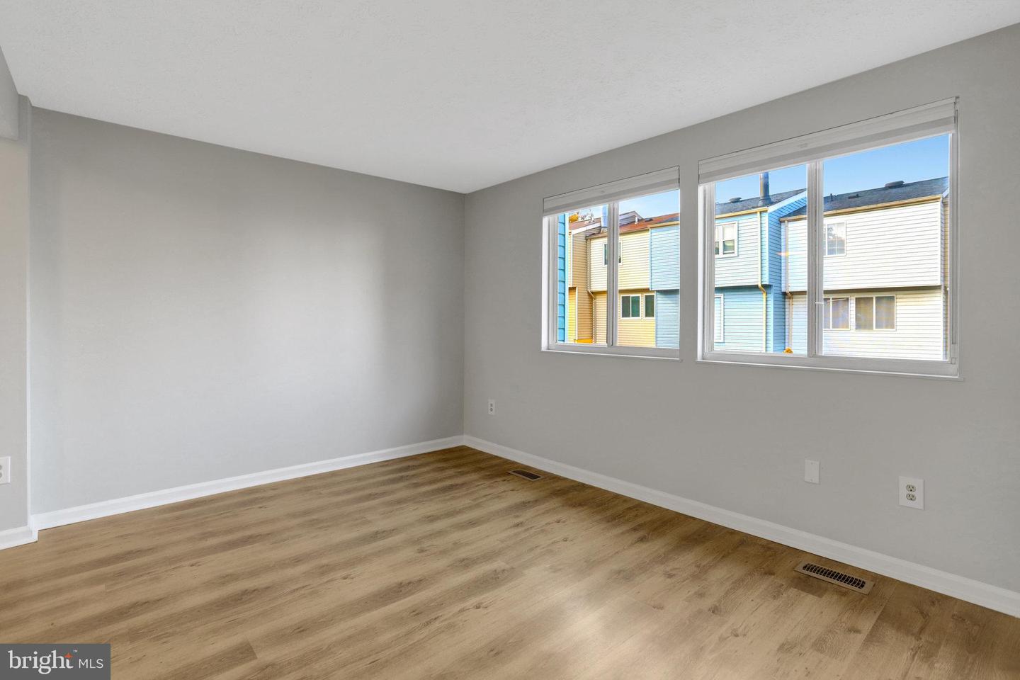 8542 BLUE ROCK LN, LORTON, Virginia 22079, 2 Bedrooms Bedrooms, ,2 BathroomsBathrooms,Residential,For sale,8542 BLUE ROCK LN,VAFX2275454 MLS # VAFX2275454