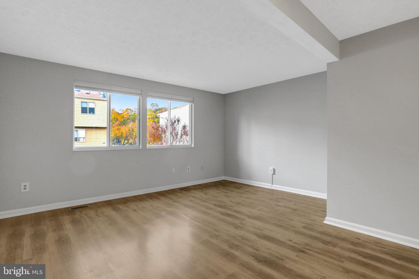 8542 BLUE ROCK LN, LORTON, Virginia 22079, 2 Bedrooms Bedrooms, ,2 BathroomsBathrooms,Residential,For sale,8542 BLUE ROCK LN,VAFX2275454 MLS # VAFX2275454