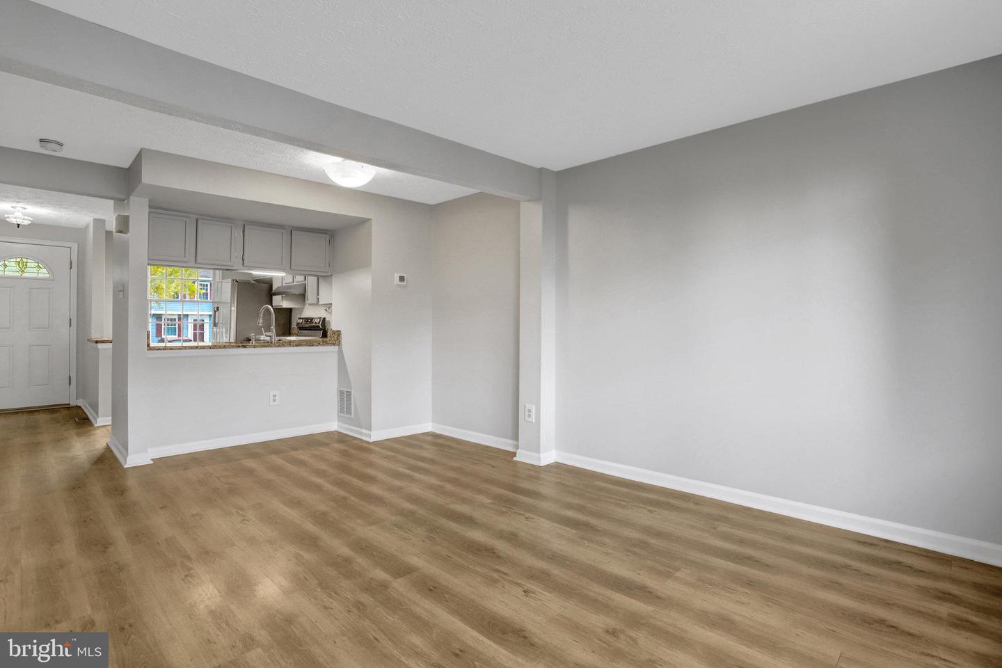 8542 BLUE ROCK LN, LORTON, Virginia 22079, 2 Bedrooms Bedrooms, ,2 BathroomsBathrooms,Residential,For sale,8542 BLUE ROCK LN,VAFX2275454 MLS # VAFX2275454