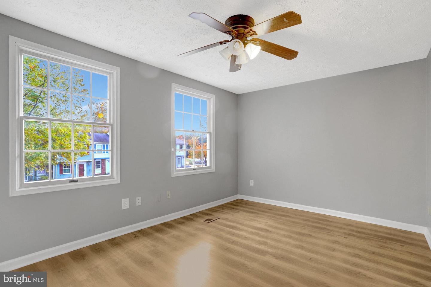 8542 BLUE ROCK LN, LORTON, Virginia 22079, 2 Bedrooms Bedrooms, ,2 BathroomsBathrooms,Residential,For sale,8542 BLUE ROCK LN,VAFX2275454 MLS # VAFX2275454