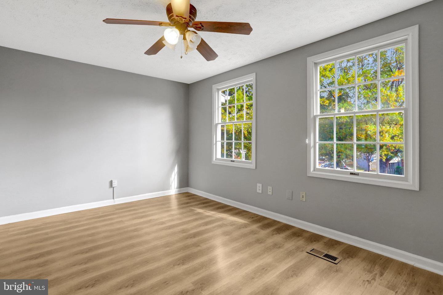 8542 BLUE ROCK LN, LORTON, Virginia 22079, 2 Bedrooms Bedrooms, ,2 BathroomsBathrooms,Residential,For sale,8542 BLUE ROCK LN,VAFX2275454 MLS # VAFX2275454