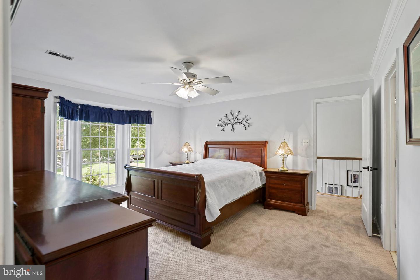 11102 FAIRFAX STATION RD, FAIRFAX STATION, Virginia 22039, 4 Bedrooms Bedrooms, ,3 BathroomsBathrooms,Residential,For sale,11102 FAIRFAX STATION RD,VAFX2275178 MLS # VAFX2275178