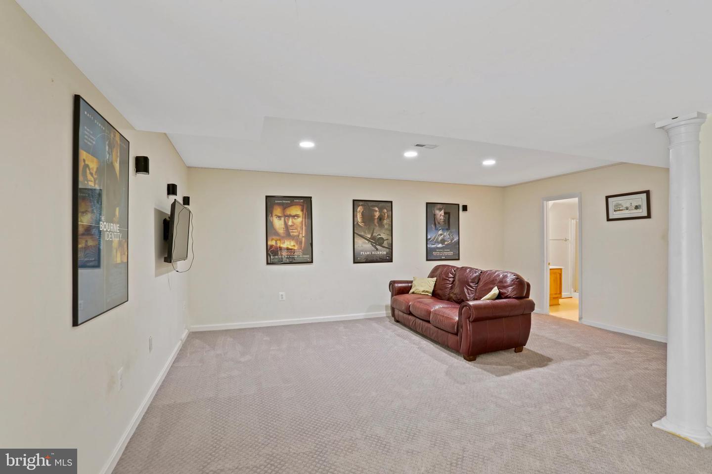 11102 FAIRFAX STATION RD, FAIRFAX STATION, Virginia 22039, 4 Bedrooms Bedrooms, ,3 BathroomsBathrooms,Residential,For sale,11102 FAIRFAX STATION RD,VAFX2275178 MLS # VAFX2275178