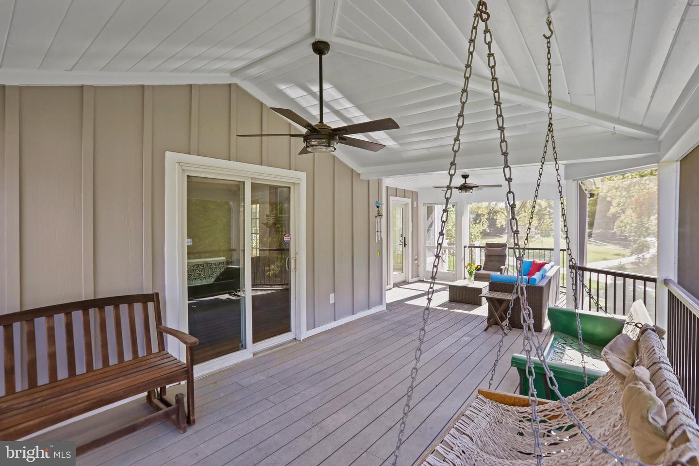 11102 FAIRFAX STATION RD, FAIRFAX STATION, Virginia 22039, 4 Bedrooms Bedrooms, ,3 BathroomsBathrooms,Residential,For sale,11102 FAIRFAX STATION RD,VAFX2275178 MLS # VAFX2275178