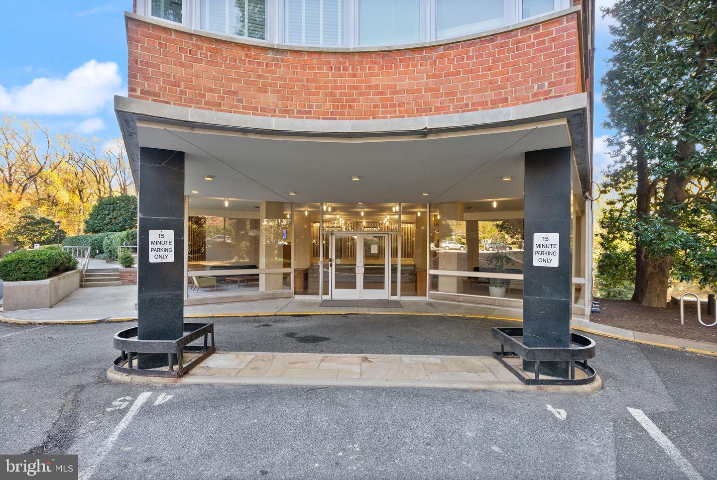 4200 CATHEDRAL AVE NW #812, WASHINGTON, District Of Columbia 20016, 2 Bedrooms Bedrooms, ,2 BathroomsBathrooms,Residential,For sale,4200 CATHEDRAL AVE NW #812,DCDC2228430 MLS # DCDC2228430