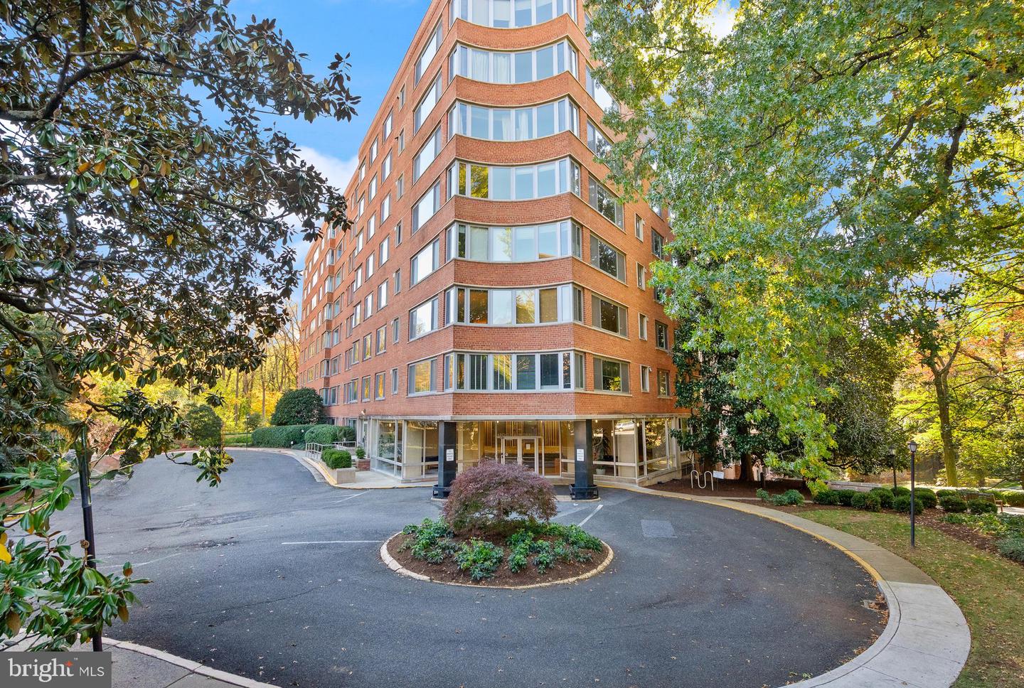 4200 CATHEDRAL AVE NW #812, WASHINGTON, District Of Columbia 20016, 2 Bedrooms Bedrooms, ,2 BathroomsBathrooms,Residential,For sale,4200 CATHEDRAL AVE NW #812,DCDC2228430 MLS # DCDC2228430