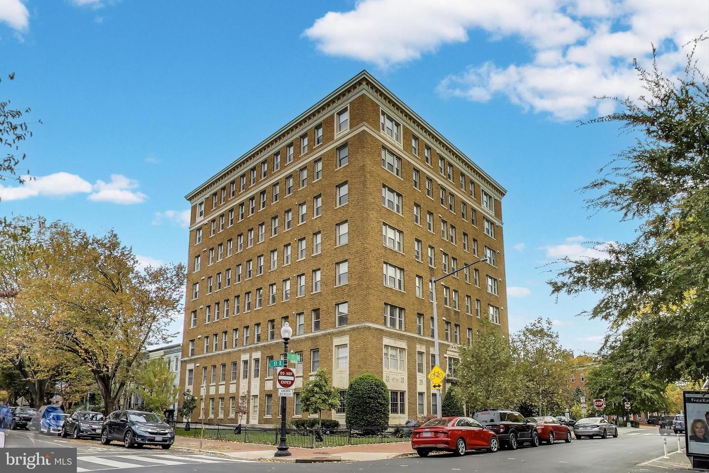 1621 T ST NW #601, WASHINGTON, District Of Columbia 20009, 2 Bedrooms Bedrooms, ,2 BathroomsBathrooms,Residential,For sale,1621 T ST NW #601,DCDC2228462 MLS # DCDC2228462 1621 T ST NW #601, WASHINGTON, District Of Columbia 20009, 2 Bedrooms Bedrooms, ,2 BathroomsBathrooms,Residential,For sale,1621 T ST NW #601,DCDC2228462 MLS # DCDC2228462