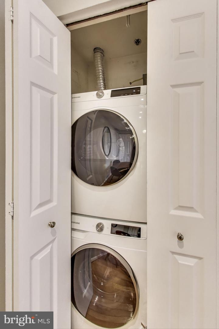 1621 T ST NW #601, WASHINGTON, District Of Columbia 20009, 2 Bedrooms Bedrooms, ,2 BathroomsBathrooms,Residential,For sale,1621 T ST NW #601,DCDC2228462 MLS # DCDC2228462 1621 T ST NW #601, WASHINGTON, District Of Columbia 20009, 2 Bedrooms Bedrooms, ,2 BathroomsBathrooms,Residential,For sale,1621 T ST NW #601,DCDC2228462 MLS # DCDC2228462