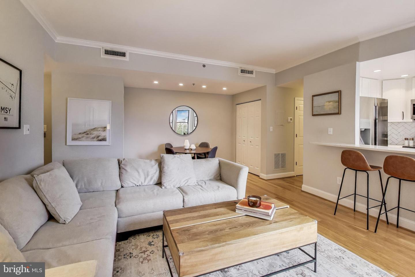 1621 T ST NW #601, WASHINGTON, District Of Columbia 20009, 2 Bedrooms Bedrooms, ,2 BathroomsBathrooms,Residential,For sale,1621 T ST NW #601,DCDC2228462 MLS # DCDC2228462 1621 T ST NW #601, WASHINGTON, District Of Columbia 20009, 2 Bedrooms Bedrooms, ,2 BathroomsBathrooms,Residential,For sale,1621 T ST NW #601,DCDC2228462 MLS # DCDC2228462