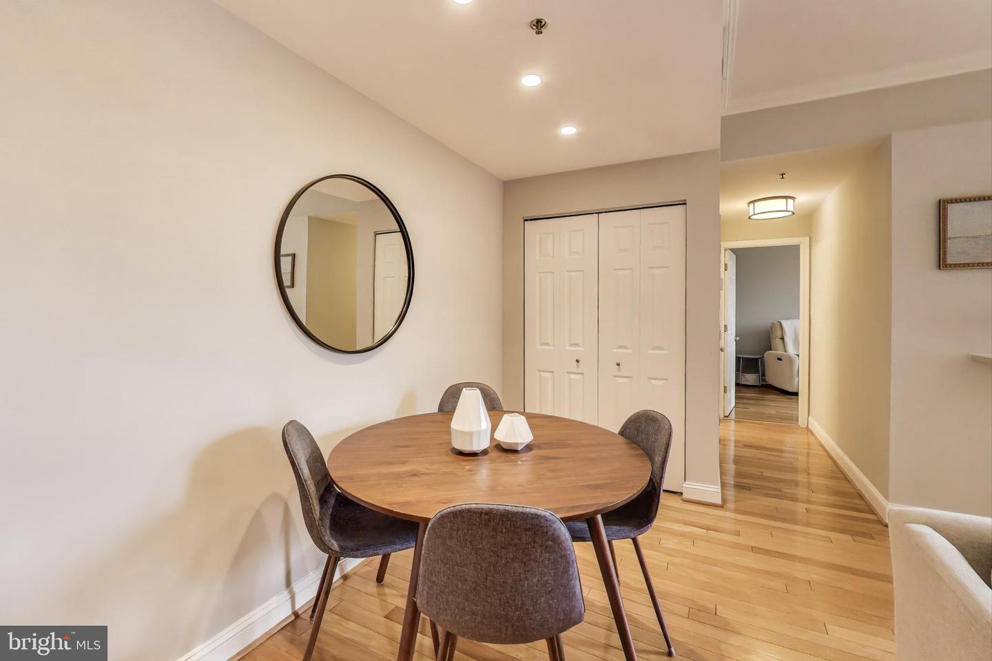 1621 T ST NW #601, WASHINGTON, District Of Columbia 20009, 2 Bedrooms Bedrooms, ,2 BathroomsBathrooms,Residential,For sale,1621 T ST NW #601,DCDC2228462 MLS # DCDC2228462 1621 T ST NW #601, WASHINGTON, District Of Columbia 20009, 2 Bedrooms Bedrooms, ,2 BathroomsBathrooms,Residential,For sale,1621 T ST NW #601,DCDC2228462 MLS # DCDC2228462