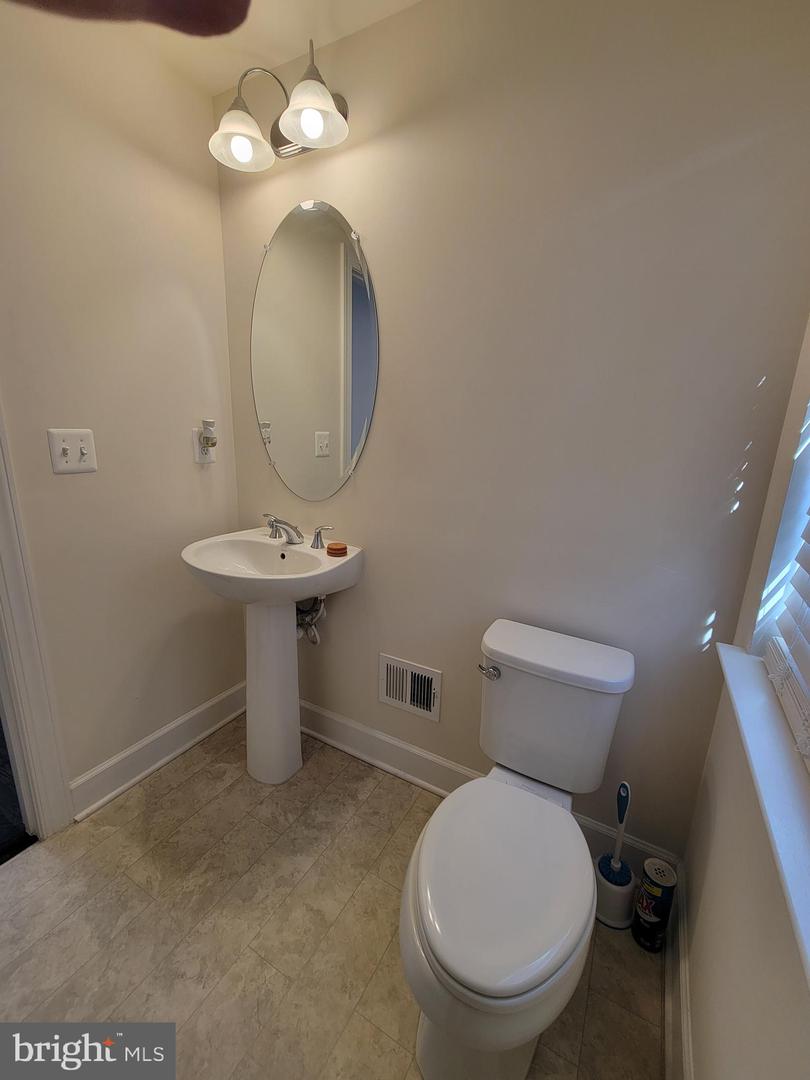 10726 SHADEWELL SPRING WAY, MANASSAS, Virginia 20112, 3 Bedrooms Bedrooms, ,3 BathroomsBathrooms,Residential,For sale,10726 SHADEWELL SPRING WAY,VAPW2106626 MLS # VAPW2106626