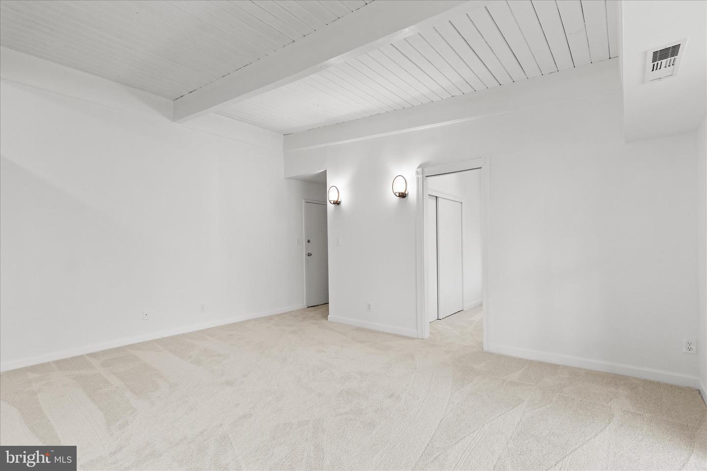 4317 AMERICANA DR #203, ANNANDALE, Virginia 22003, 2 Bedrooms Bedrooms, ,1 BathroomBathrooms,Residential,For sale,4317 AMERICANA DR #203,VAFX2276108 MLS # VAFX2276108 4317 AMERICANA DR #203, ANNANDALE, Virginia 22003, 2 Bedrooms Bedrooms, ,1 BathroomBathrooms,Residential,For sale,4317 AMERICANA DR #203,VAFX2276108 MLS # VAFX2276108