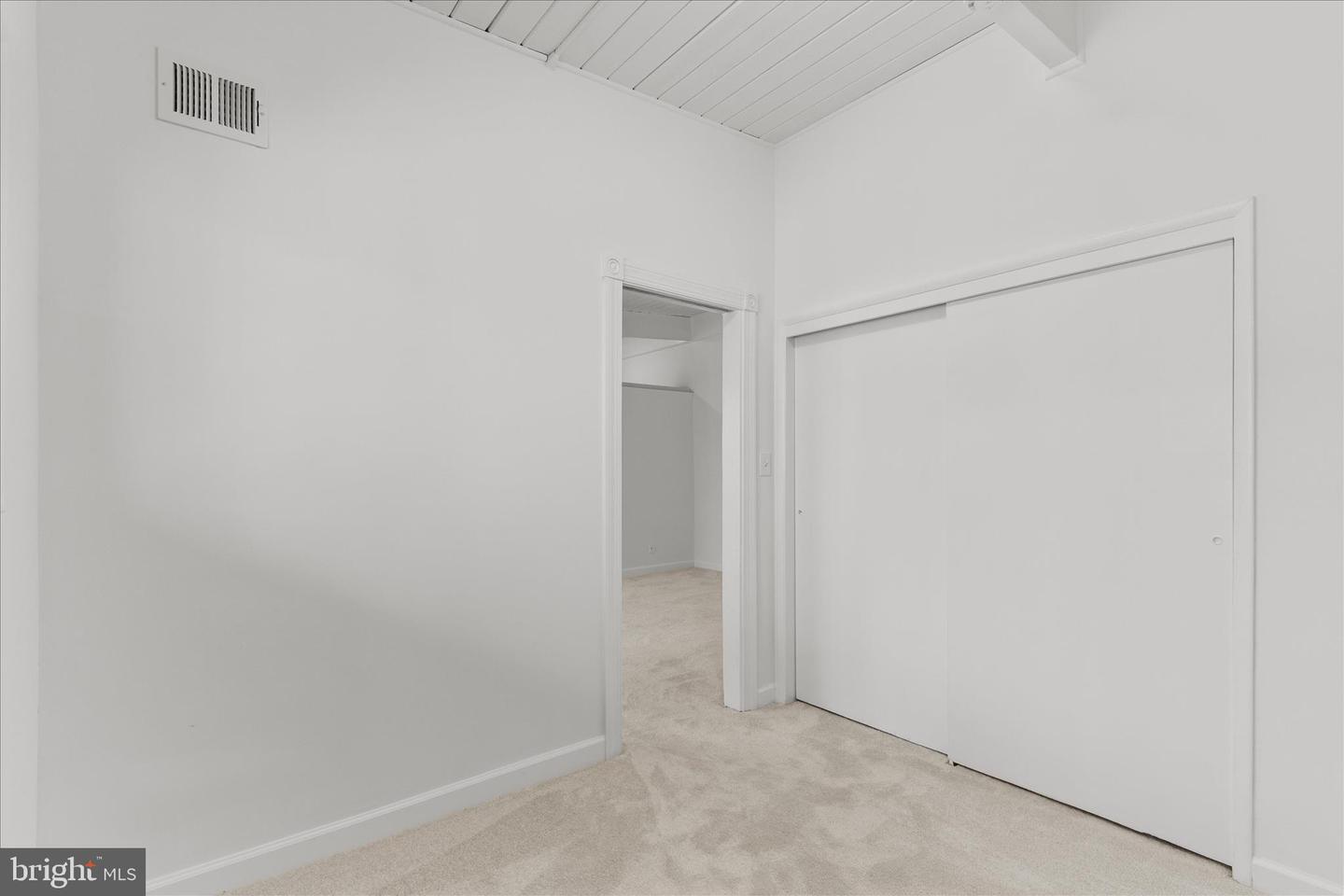 4317 AMERICANA DR #203, ANNANDALE, Virginia 22003, 2 Bedrooms Bedrooms, ,1 BathroomBathrooms,Residential,For sale,4317 AMERICANA DR #203,VAFX2276108 MLS # VAFX2276108 4317 AMERICANA DR #203, ANNANDALE, Virginia 22003, 2 Bedrooms Bedrooms, ,1 BathroomBathrooms,Residential,For sale,4317 AMERICANA DR #203,VAFX2276108 MLS # VAFX2276108