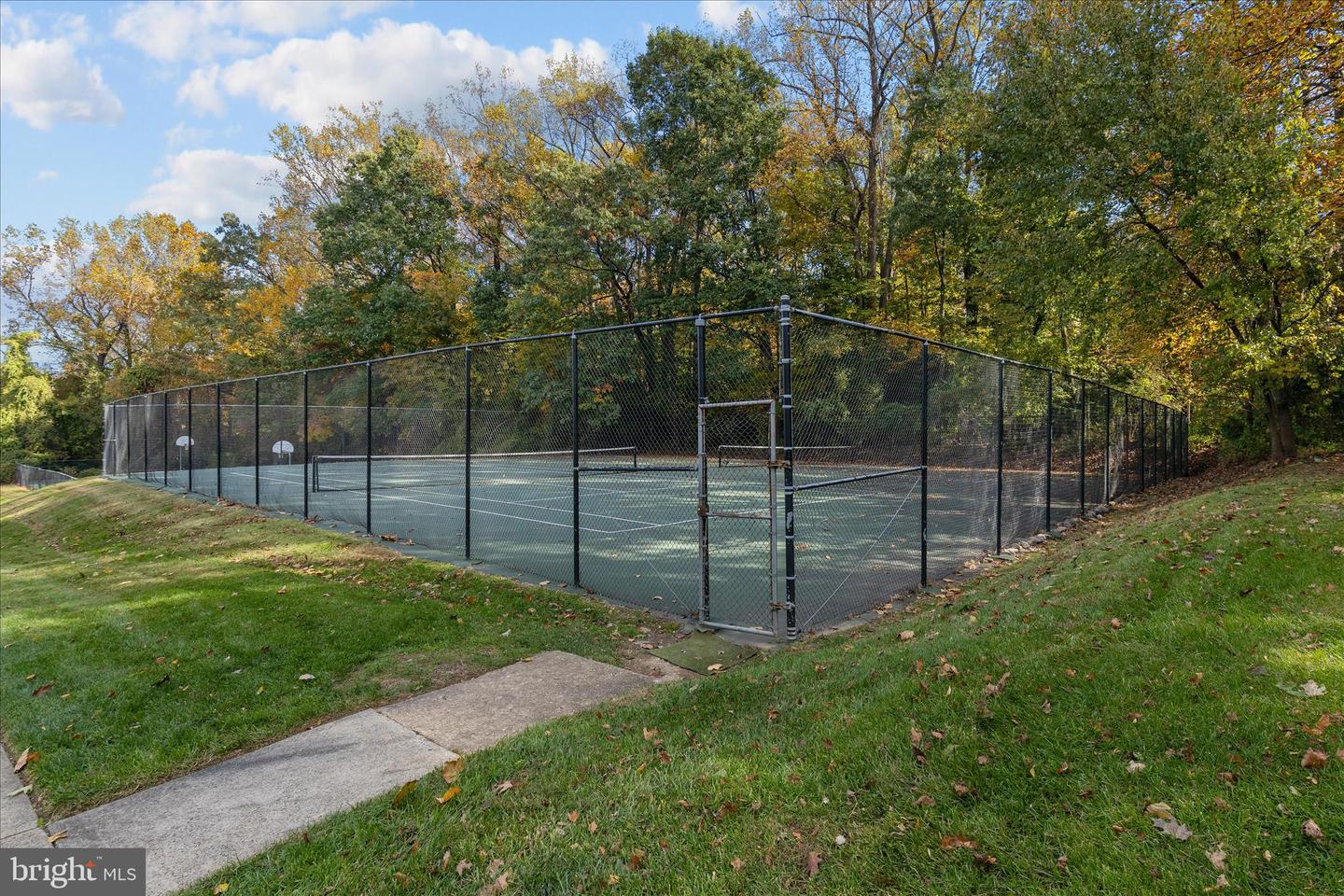 4317 AMERICANA DR #203, ANNANDALE, Virginia 22003, 2 Bedrooms Bedrooms, ,1 BathroomBathrooms,Residential,For sale,4317 AMERICANA DR #203,VAFX2276108 MLS # VAFX2276108 4317 AMERICANA DR #203, ANNANDALE, Virginia 22003, 2 Bedrooms Bedrooms, ,1 BathroomBathrooms,Residential,For sale,4317 AMERICANA DR #203,VAFX2276108 MLS # VAFX2276108