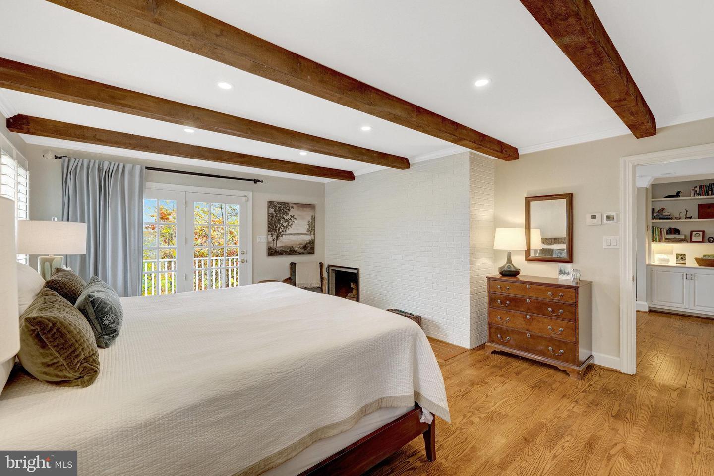 19328 LINCOLN RD, PURCELLVILLE, Virginia 20132, 5 Bedrooms Bedrooms, ,3 BathroomsBathrooms,Residential,For sale,19328 LINCOLN RD,VALO2109790 MLS # VALO2109790