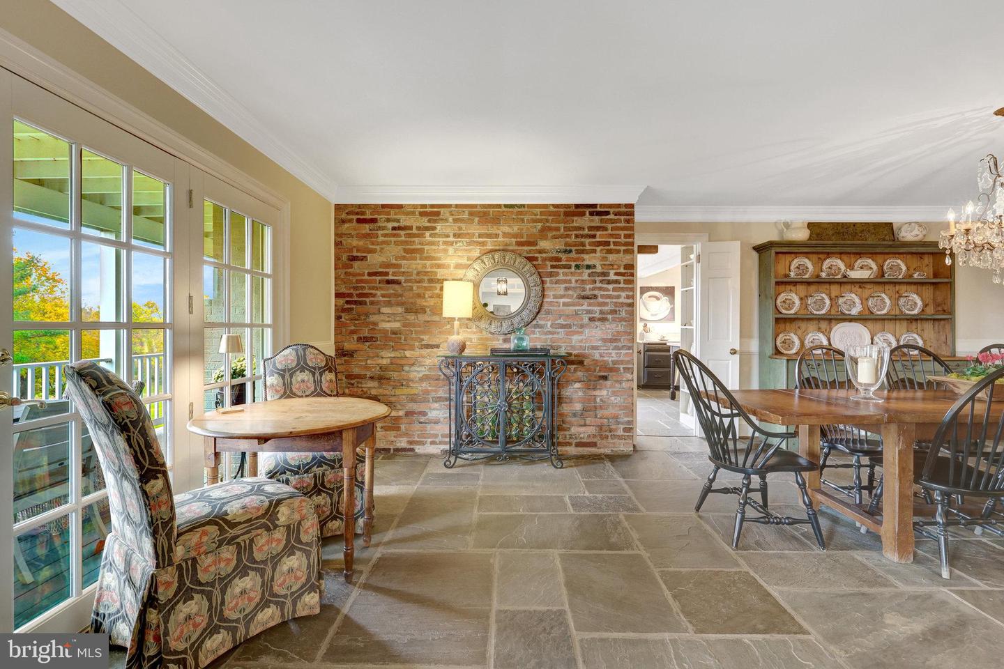 19328 LINCOLN RD, PURCELLVILLE, Virginia 20132, 5 Bedrooms Bedrooms, ,3 BathroomsBathrooms,Residential,For sale,19328 LINCOLN RD,VALO2109790 MLS # VALO2109790