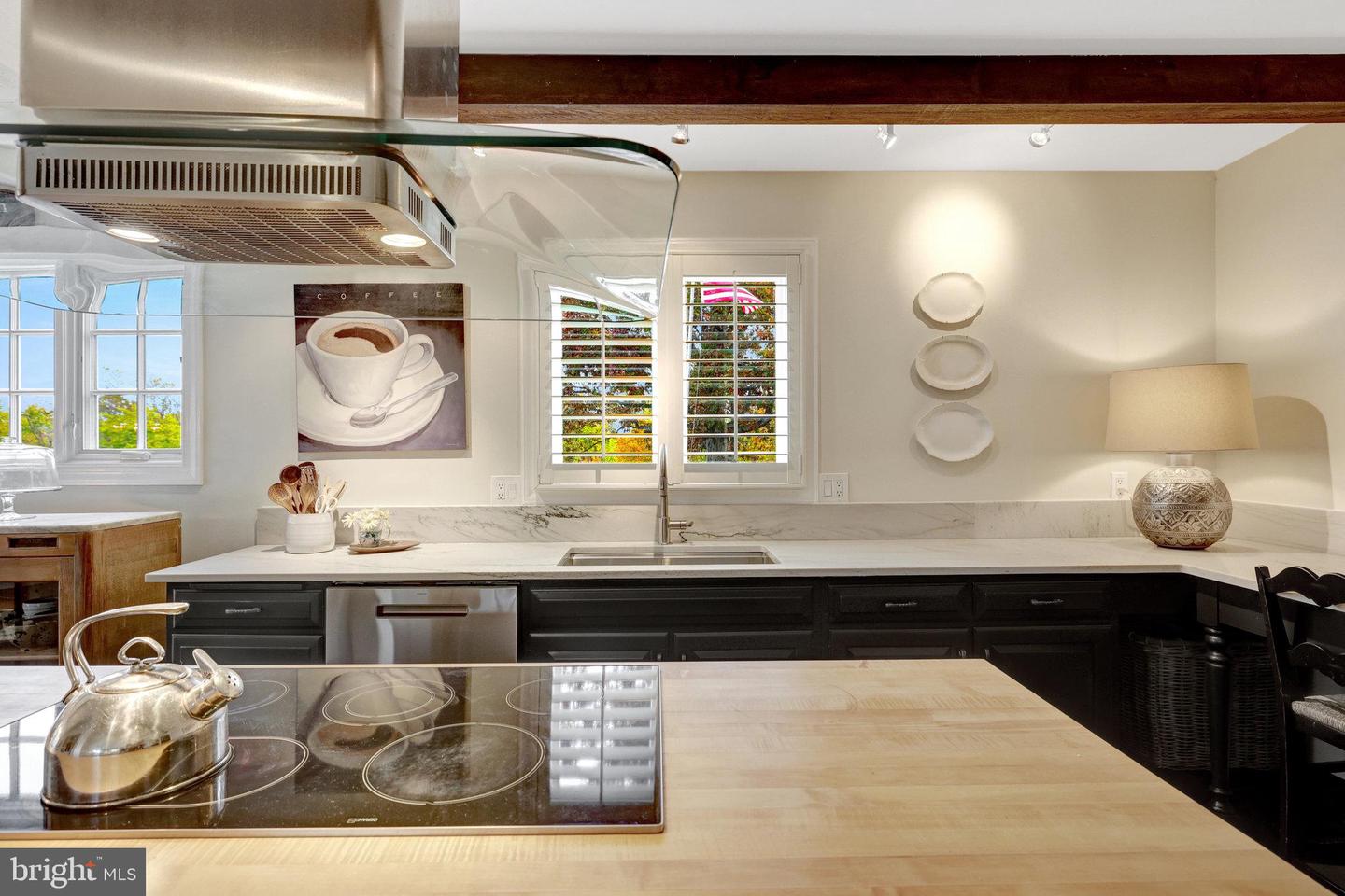 19328 LINCOLN RD, PURCELLVILLE, Virginia 20132, 5 Bedrooms Bedrooms, ,3 BathroomsBathrooms,Residential,For sale,19328 LINCOLN RD,VALO2109790 MLS # VALO2109790