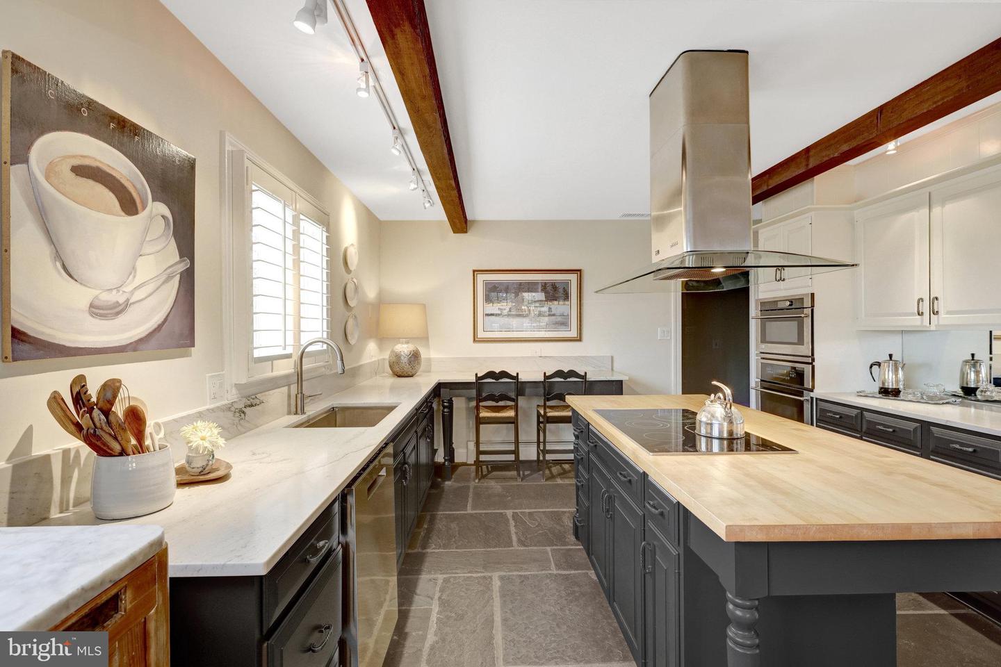 19328 LINCOLN RD, PURCELLVILLE, Virginia 20132, 5 Bedrooms Bedrooms, ,3 BathroomsBathrooms,Residential,For sale,19328 LINCOLN RD,VALO2109790 MLS # VALO2109790