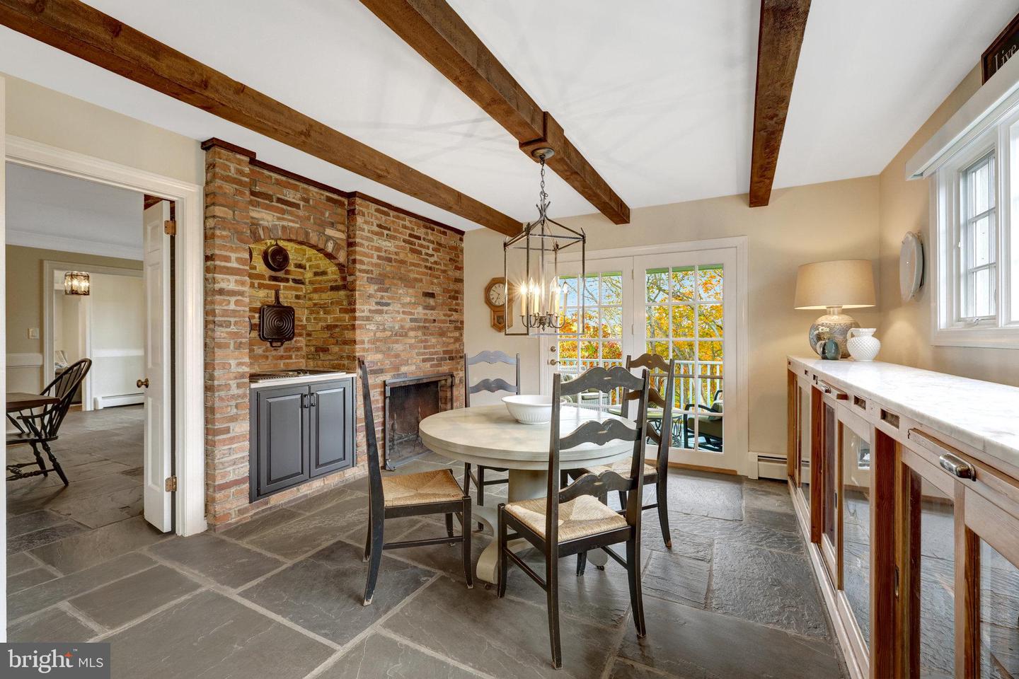 19328 LINCOLN RD, PURCELLVILLE, Virginia 20132, 5 Bedrooms Bedrooms, ,3 BathroomsBathrooms,Residential,For sale,19328 LINCOLN RD,VALO2109790 MLS # VALO2109790