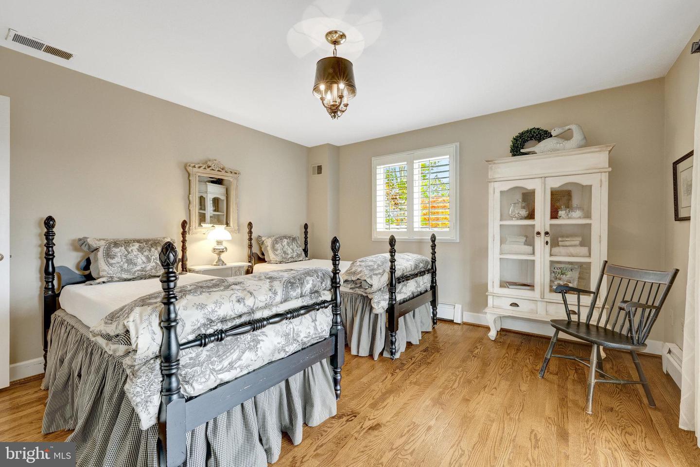 19328 LINCOLN RD, PURCELLVILLE, Virginia 20132, 5 Bedrooms Bedrooms, ,3 BathroomsBathrooms,Residential,For sale,19328 LINCOLN RD,VALO2109790 MLS # VALO2109790