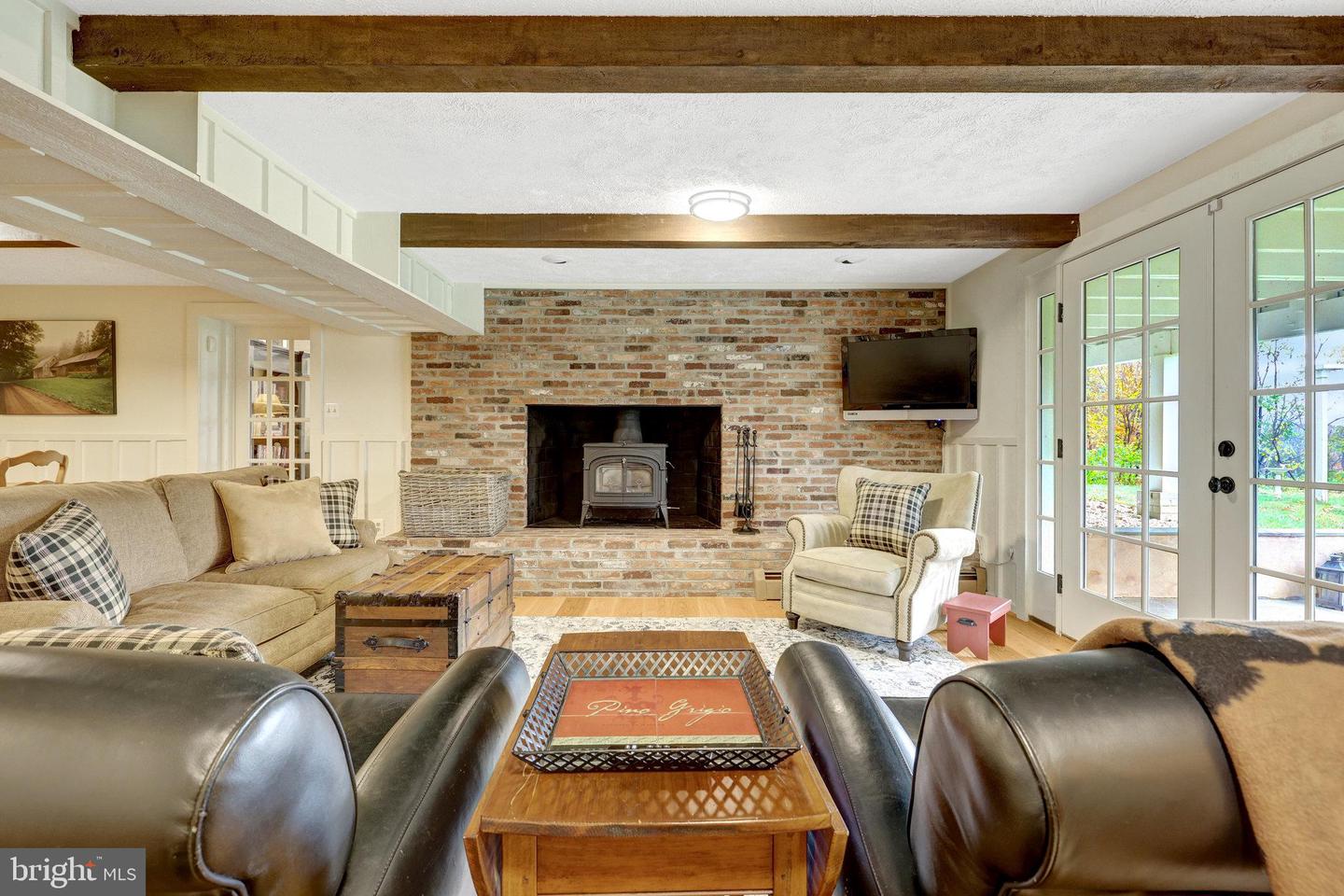 19328 LINCOLN RD, PURCELLVILLE, Virginia 20132, 5 Bedrooms Bedrooms, ,3 BathroomsBathrooms,Residential,For sale,19328 LINCOLN RD,VALO2109790 MLS # VALO2109790