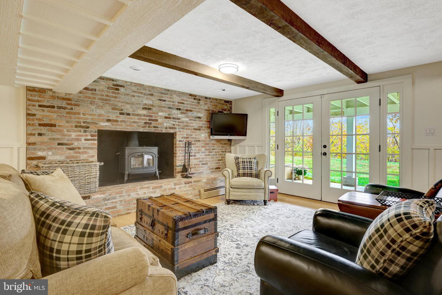 19328 LINCOLN RD, PURCELLVILLE, Virginia 20132, 5 Bedrooms Bedrooms, ,3 BathroomsBathrooms,Residential,For sale,19328 LINCOLN RD,VALO2109790 MLS # VALO2109790