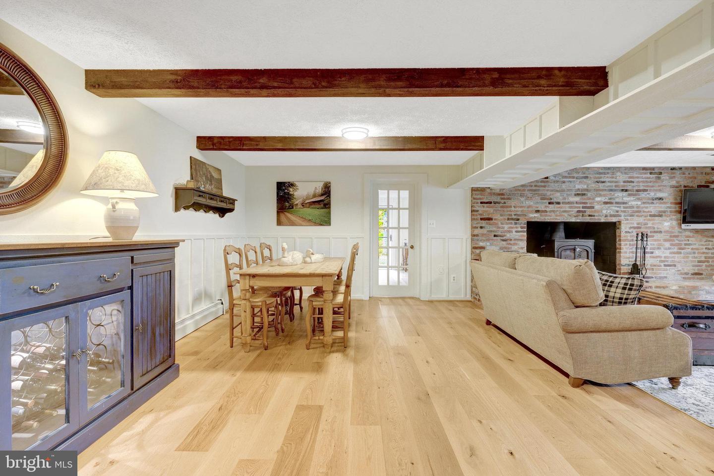 19328 LINCOLN RD, PURCELLVILLE, Virginia 20132, 5 Bedrooms Bedrooms, ,3 BathroomsBathrooms,Residential,For sale,19328 LINCOLN RD,VALO2109790 MLS # VALO2109790