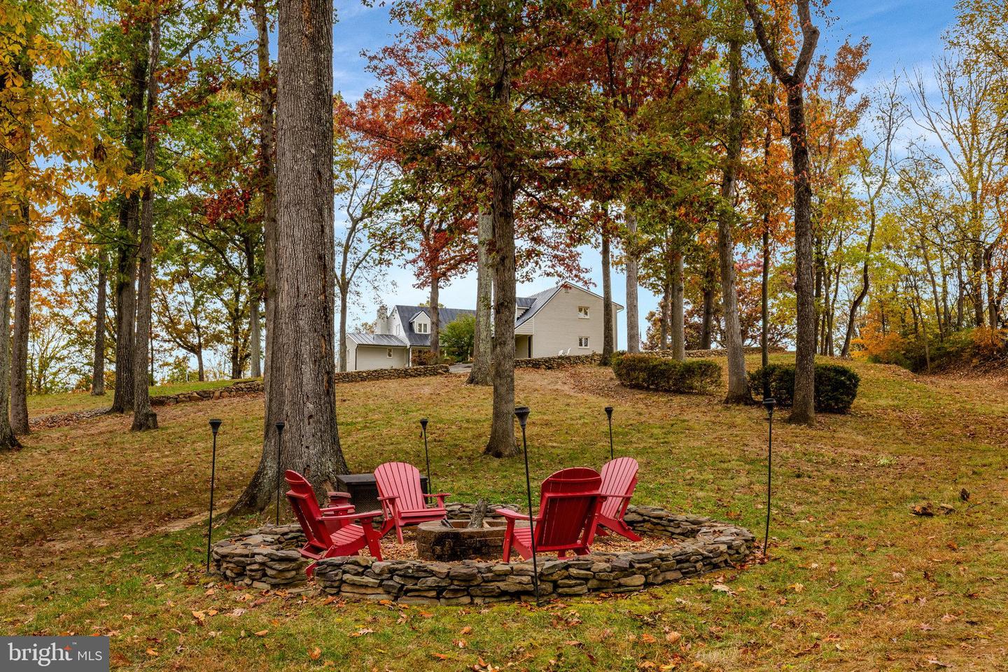 19328 LINCOLN RD, PURCELLVILLE, Virginia 20132, 5 Bedrooms Bedrooms, ,3 BathroomsBathrooms,Residential,For sale,19328 LINCOLN RD,VALO2109790 MLS # VALO2109790