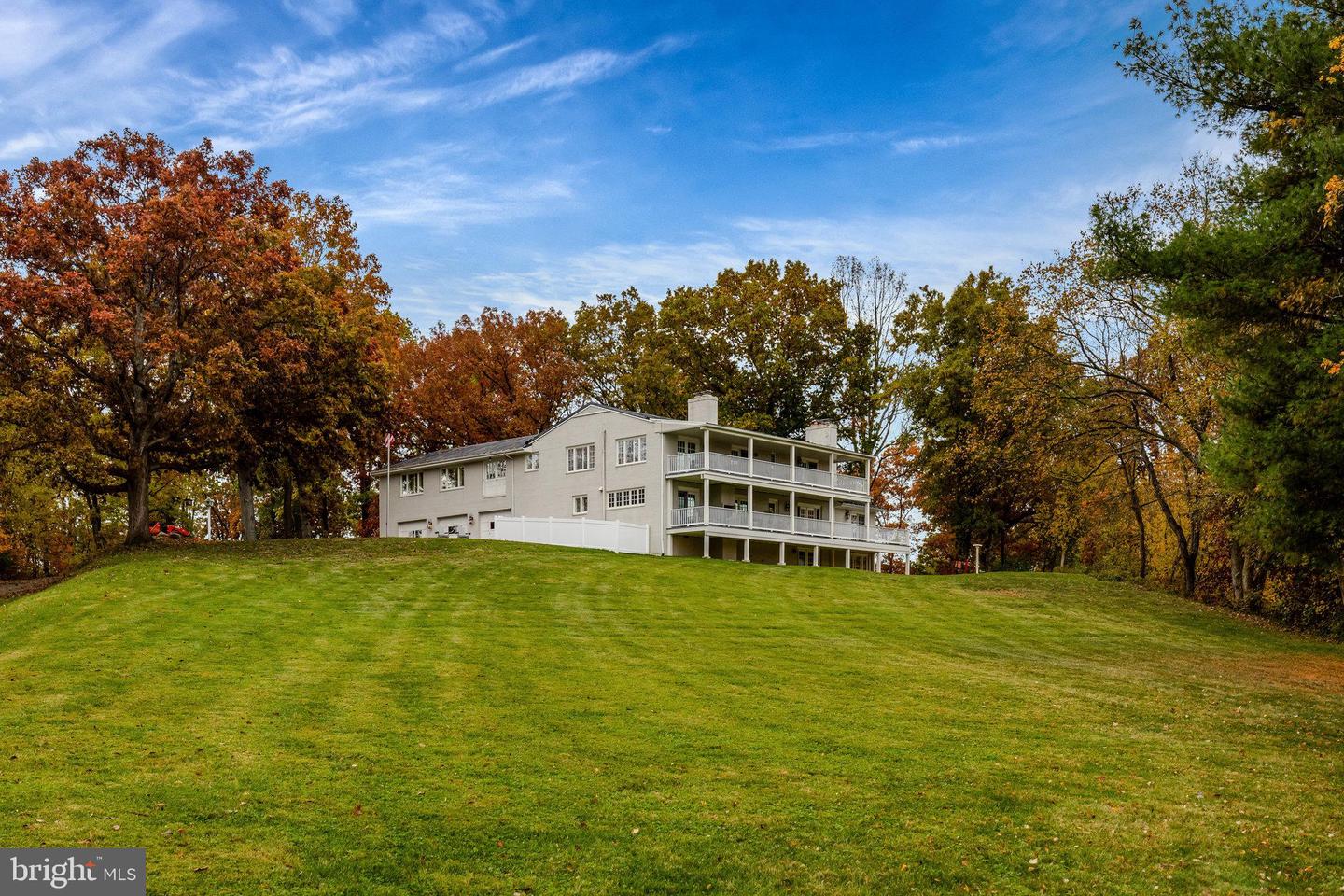 19328 LINCOLN RD, PURCELLVILLE, Virginia 20132, 5 Bedrooms Bedrooms, ,3 BathroomsBathrooms,Residential,For sale,19328 LINCOLN RD,VALO2109790 MLS # VALO2109790