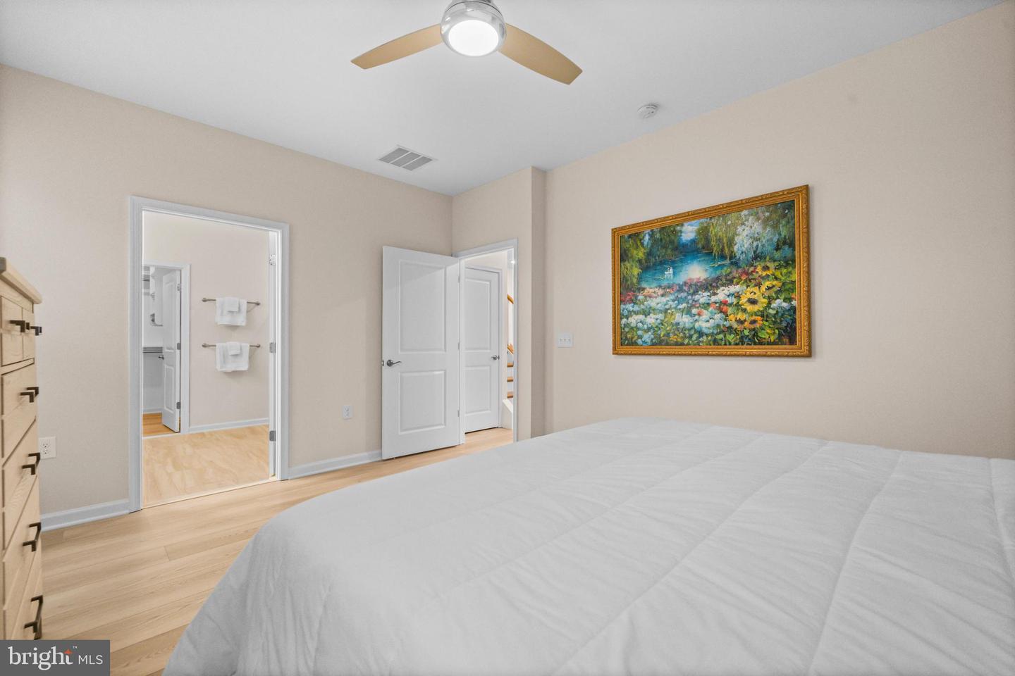 6266 ZINNIA LN, HAYMARKET, Virginia 20169, 3 Bedrooms Bedrooms, ,3 BathroomsBathrooms,Residential,For sale,6266 ZINNIA LN,VAPW2106844 MLS # VAPW2106844