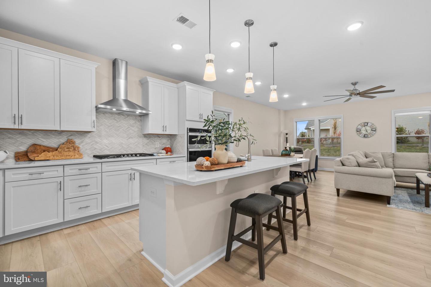 6266 ZINNIA LN, HAYMARKET, Virginia 20169, 3 Bedrooms Bedrooms, ,3 BathroomsBathrooms,Residential,For sale,6266 ZINNIA LN,VAPW2106844 MLS # VAPW2106844