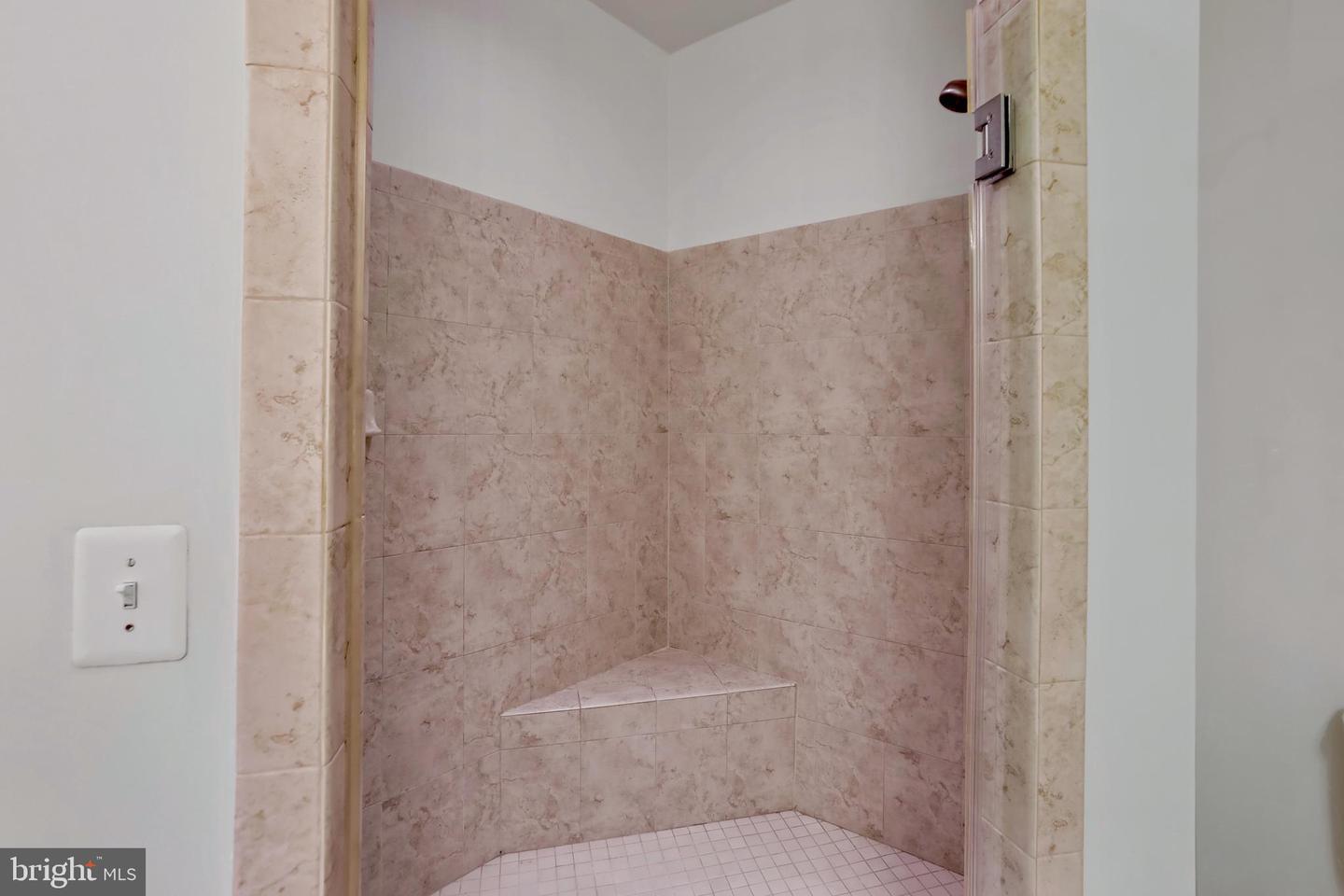 9433 STONEWALL RD, MANASSAS, Virginia 20110, 3 Bedrooms Bedrooms, ,2 BathroomsBathrooms,Residential,For sale,9433 STONEWALL RD,VAMN2009590 MLS # VAMN2009590