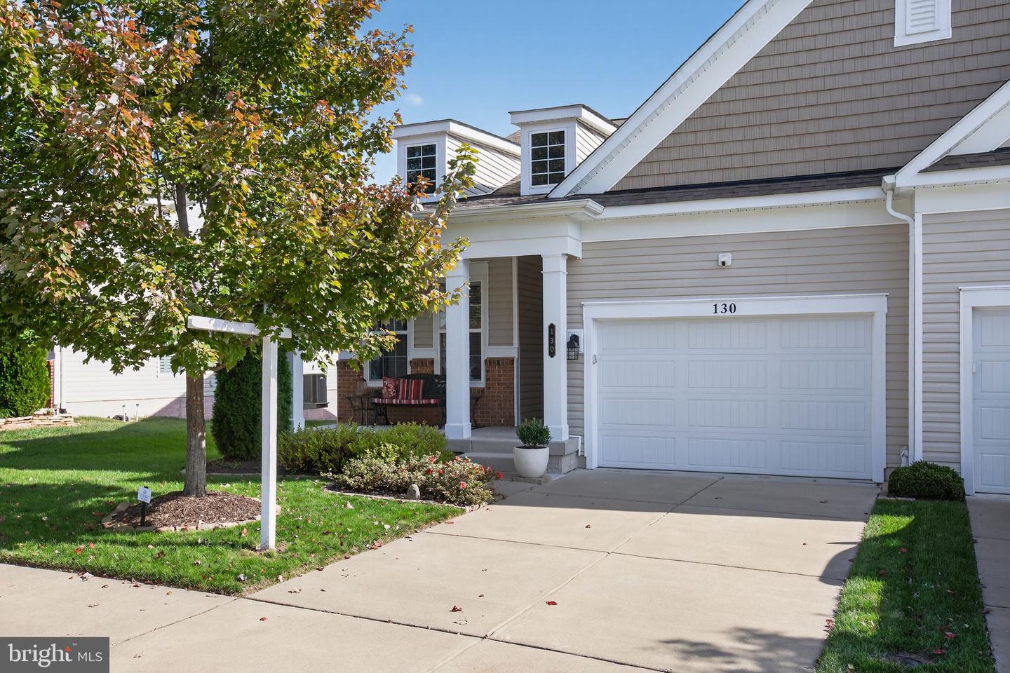 130 LONG POINT DR, FREDERICKSBURG, Virginia 22406, 3 Bedrooms Bedrooms, ,3 BathroomsBathrooms,Residential,For sale,130 LONG POINT DR,VAST2043878 MLS # VAST2043878