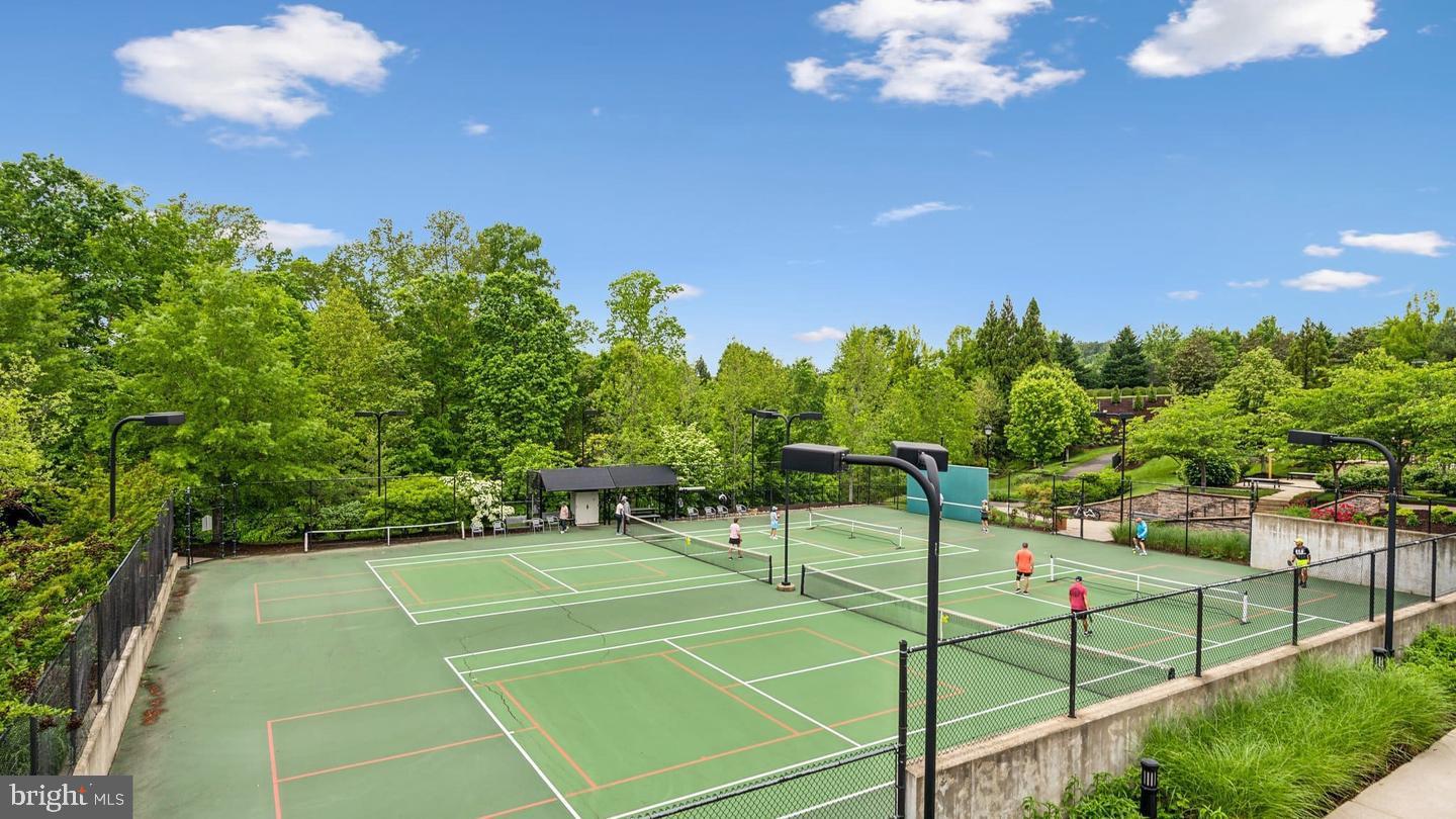 130 LONG POINT DR, FREDERICKSBURG, Virginia 22406, 3 Bedrooms Bedrooms, ,3 BathroomsBathrooms,Residential,For sale,130 LONG POINT DR,VAST2043878 MLS # VAST2043878