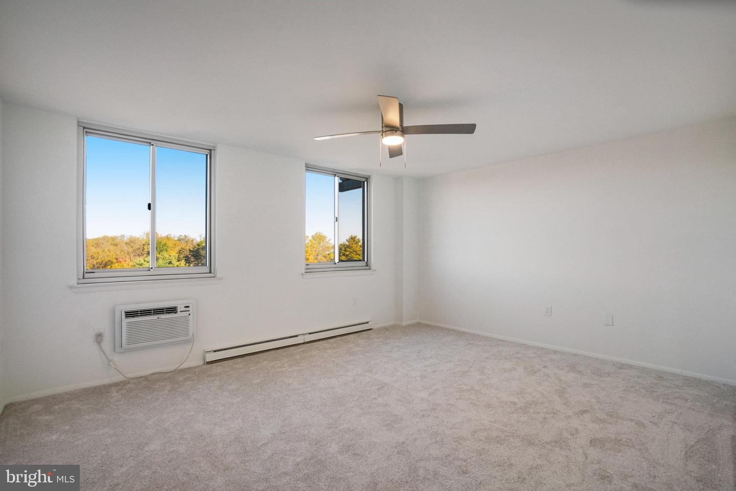 3245 RIO DR #901, FALLS CHURCH, Virginia 22041, 2 Bedrooms Bedrooms, ,2 BathroomsBathrooms,Residential,For sale,3245 RIO DR #901,VAFX2276774 MLS # VAFX2276774