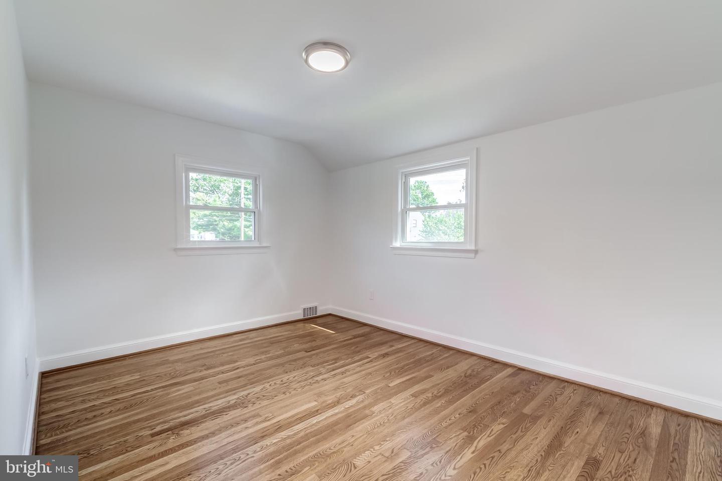 4841 1ST ST S, ARLINGTON, Virginia 22204, 3 Bedrooms Bedrooms, ,2 BathroomsBathrooms,Residential,For sale,4841 1ST ST S,VAAR2065498 MLS # VAAR2065498