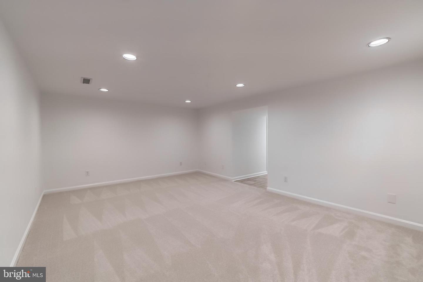 4841 1ST ST S, ARLINGTON, Virginia 22204, 3 Bedrooms Bedrooms, ,2 BathroomsBathrooms,Residential,For sale,4841 1ST ST S,VAAR2065498 MLS # VAAR2065498