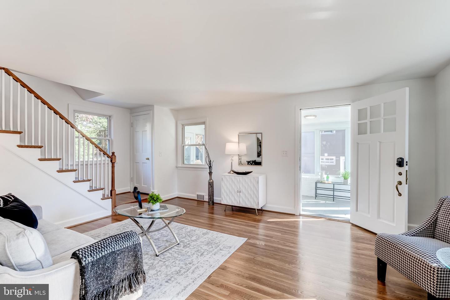 4841 1ST ST S, ARLINGTON, Virginia 22204, 3 Bedrooms Bedrooms, ,2 BathroomsBathrooms,Residential,For sale,4841 1ST ST S,VAAR2065498 MLS # VAAR2065498