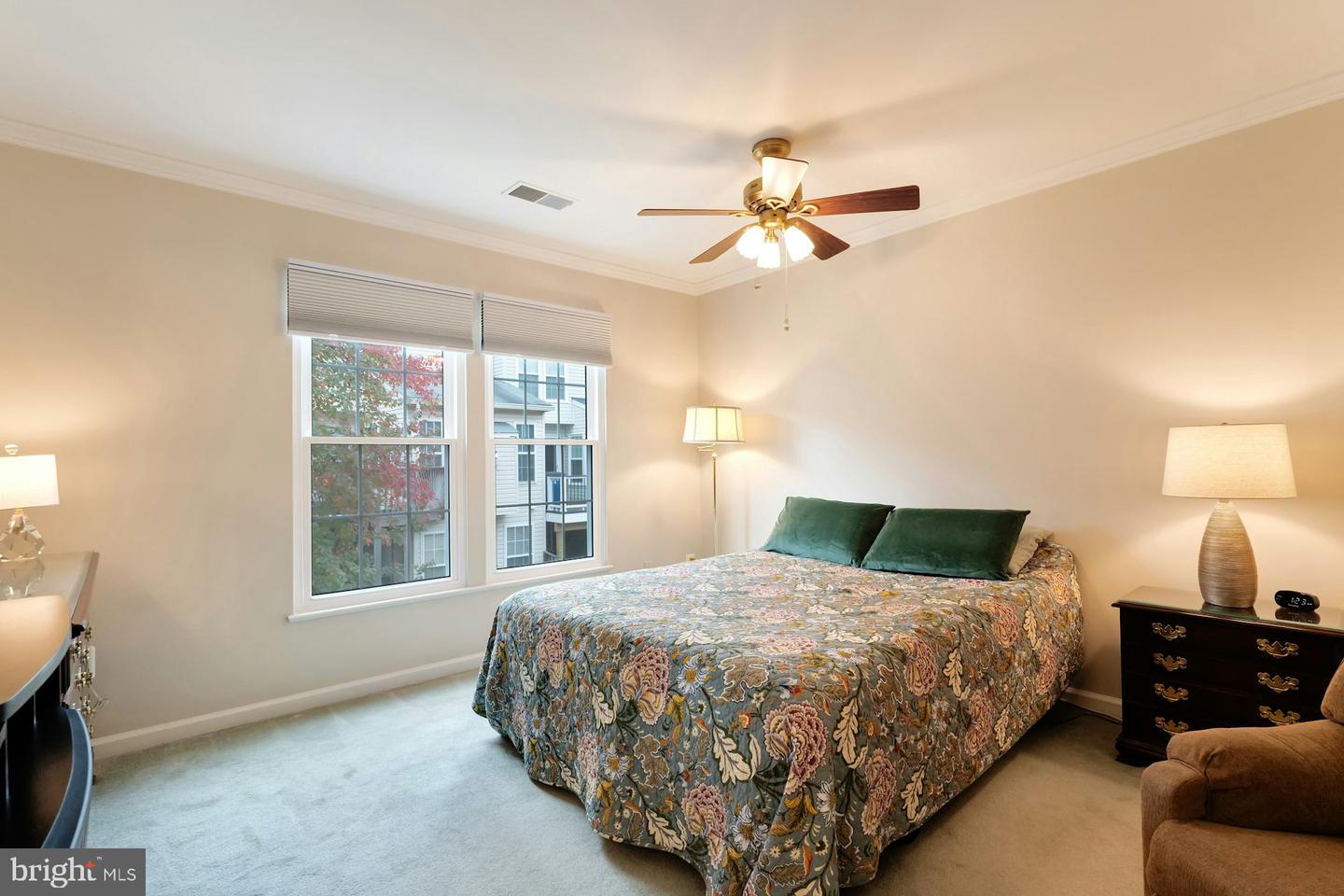 19889 FIELDGRASS SQ, ASHBURN, Virginia 20147, 3 Bedrooms Bedrooms, 9 Rooms Rooms,2 BathroomsBathrooms,Residential,For sale,19889 FIELDGRASS SQ,VALO2110106 MLS # VALO2110106