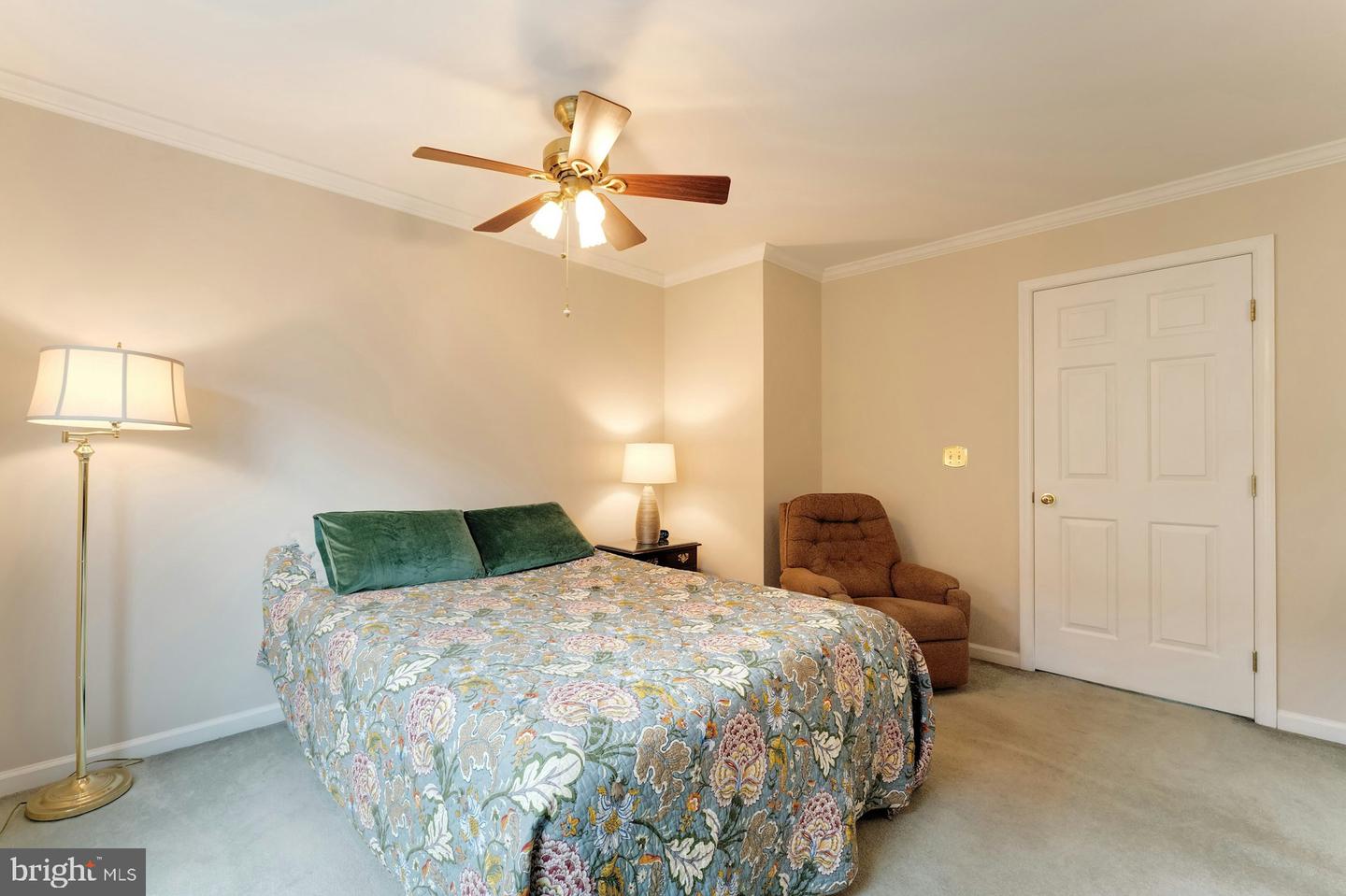 19889 FIELDGRASS SQ, ASHBURN, Virginia 20147, 3 Bedrooms Bedrooms, 9 Rooms Rooms,2 BathroomsBathrooms,Residential,For sale,19889 FIELDGRASS SQ,VALO2110106 MLS # VALO2110106