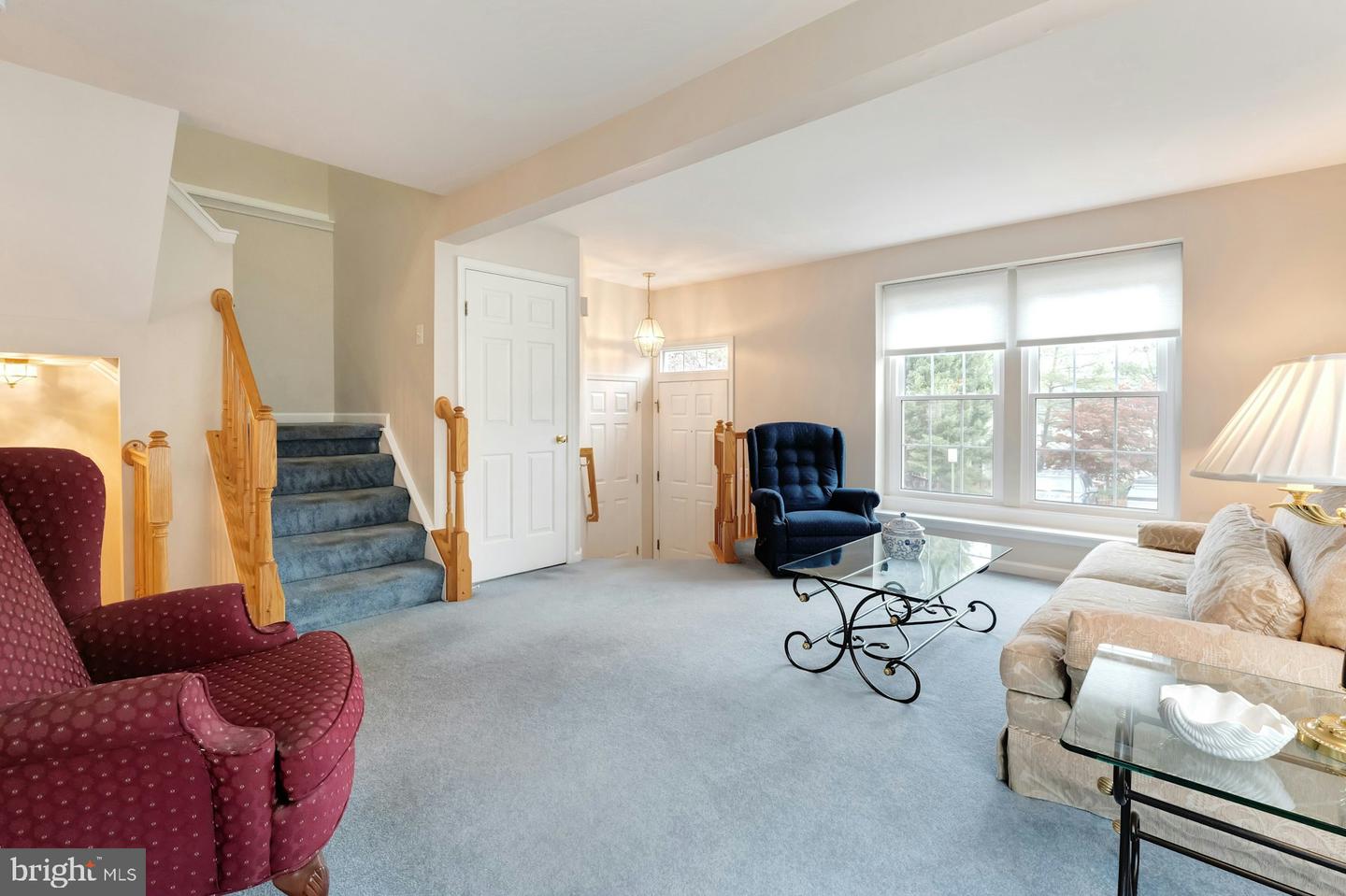 19889 FIELDGRASS SQ, ASHBURN, Virginia 20147, 3 Bedrooms Bedrooms, 9 Rooms Rooms,2 BathroomsBathrooms,Residential,For sale,19889 FIELDGRASS SQ,VALO2110106 MLS # VALO2110106