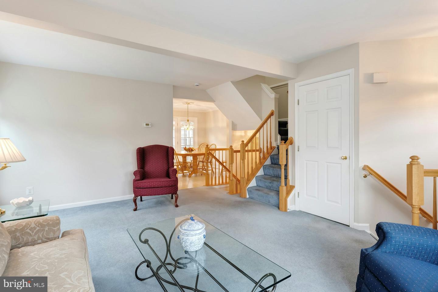 19889 FIELDGRASS SQ, ASHBURN, Virginia 20147, 3 Bedrooms Bedrooms, 9 Rooms Rooms,2 BathroomsBathrooms,Residential,For sale,19889 FIELDGRASS SQ,VALO2110106 MLS # VALO2110106