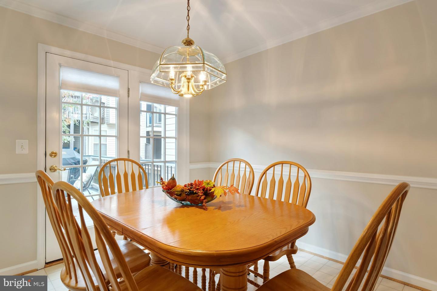 19889 FIELDGRASS SQ, ASHBURN, Virginia 20147, 3 Bedrooms Bedrooms, 9 Rooms Rooms,2 BathroomsBathrooms,Residential,For sale,19889 FIELDGRASS SQ,VALO2110106 MLS # VALO2110106