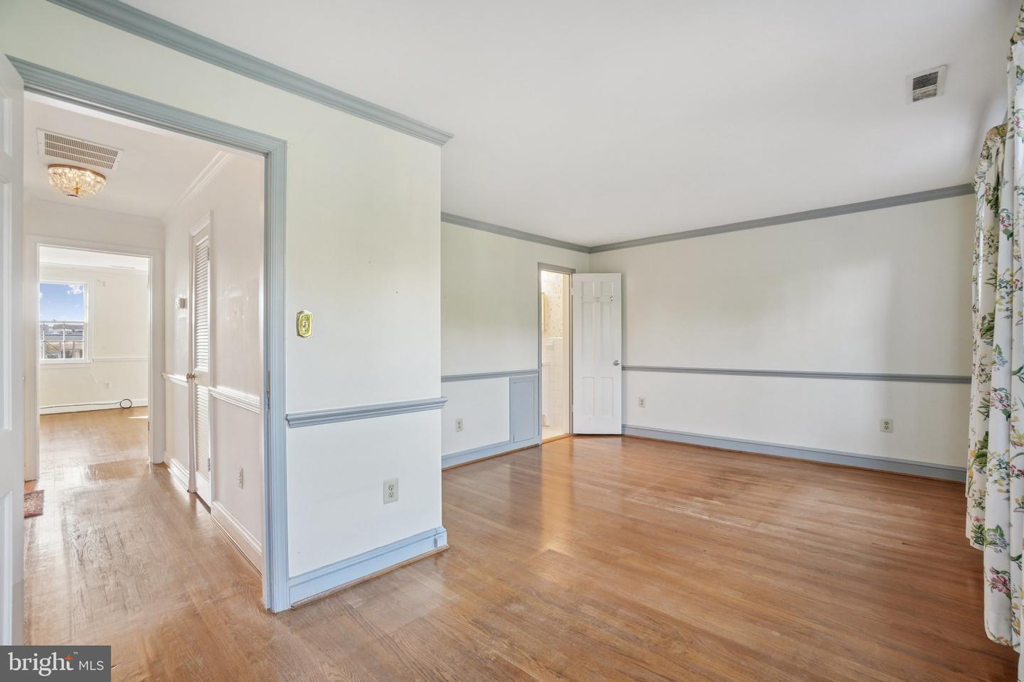 2524 Q ST NW, WASHINGTON, District Of Columbia 20007, 3 Bedrooms Bedrooms, ,3 BathroomsBathrooms,Residential,For sale,2524 Q ST NW,DCDC2229702 MLS # DCDC2229702 2524 Q ST NW, WASHINGTON, District Of Columbia 20007, 3 Bedrooms Bedrooms, ,3 BathroomsBathrooms,Residential,For sale,2524 Q ST NW,DCDC2229702 MLS # DCDC2229702